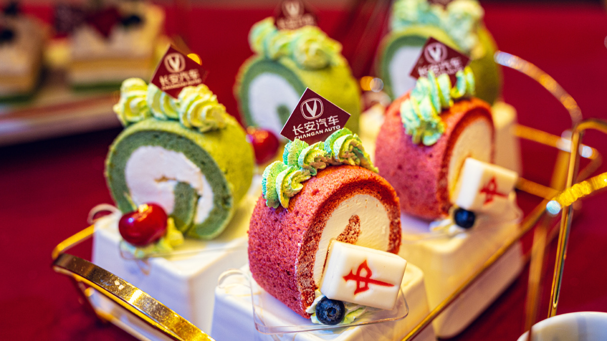 甜点冷餐巧克力甜甜圈蛋糕美食