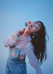 001