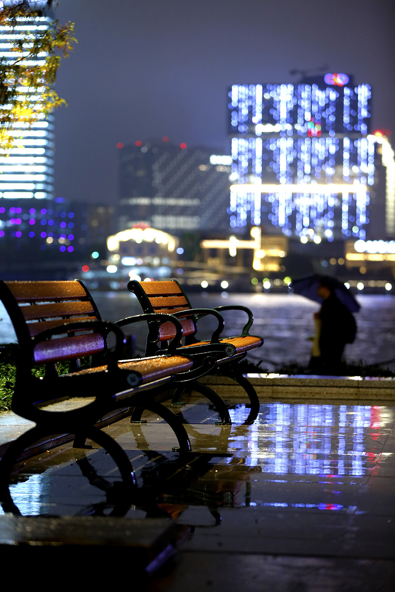 《夜雨朦胧夜》