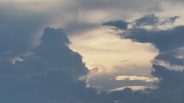 0F04849A-F1EF-4BF8-9FD5-486160F991A5/L0/001