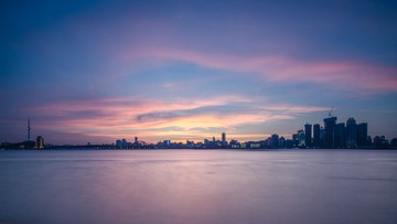 190382