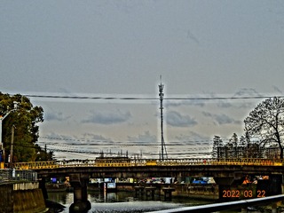 0806930D-8856-48CF-852D-8A01E4C1C55A/L0/001