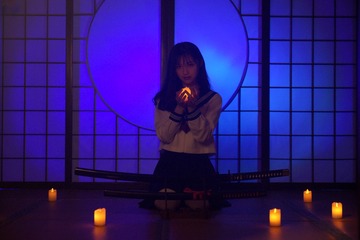 001