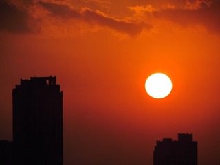 AC8DD36E-29F9-4E26-8CF3-ECB8C87B1F3C/L0/001