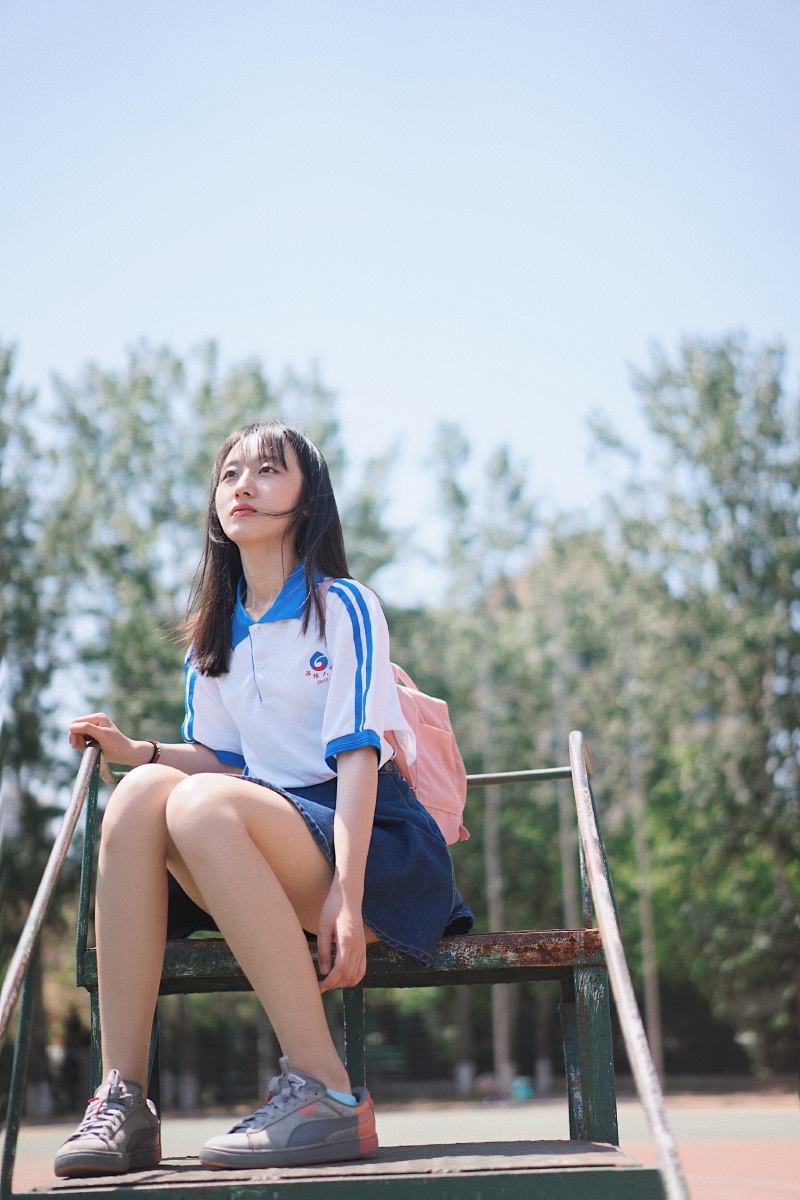 校服少女 你的初恋请签收