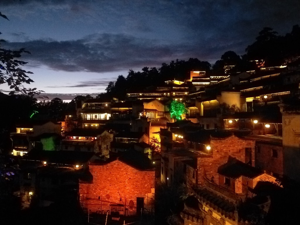篁岭