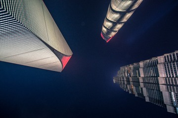 92082