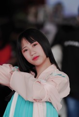 360747