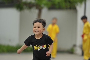 360705