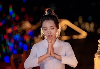 260619