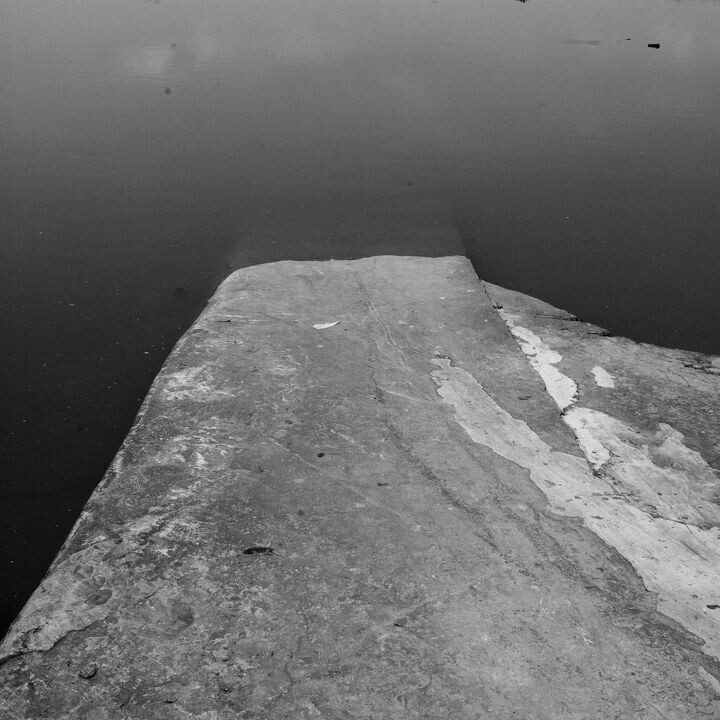 01<br />
