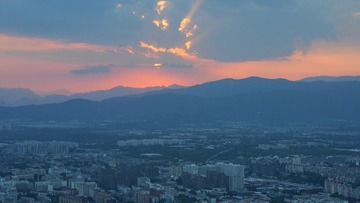 AA23C1DF-16F0-4BD5-B7AD-C9336F730B3B/L0/001