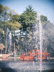 198596