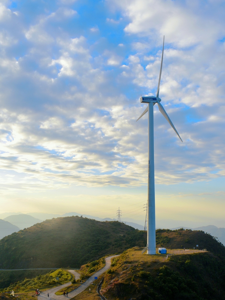 拍摄云浮新兴风车山