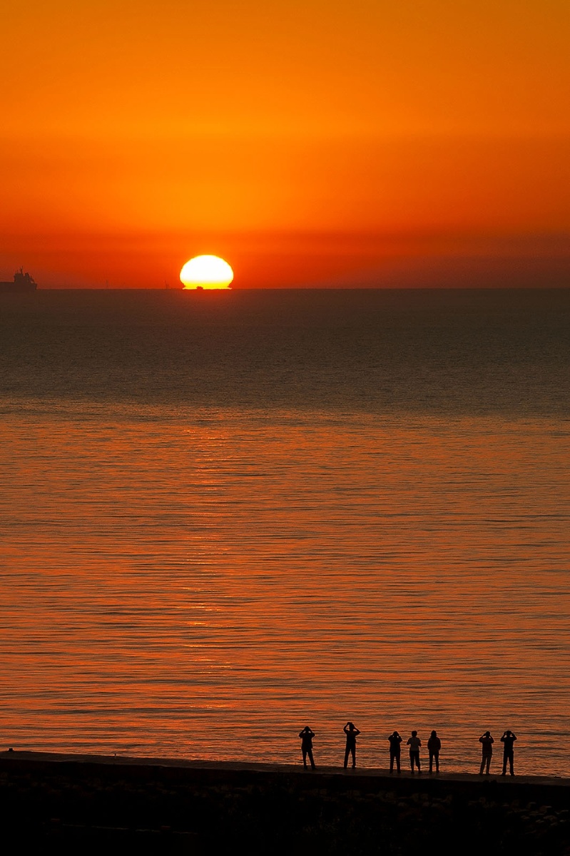 太阳升起的时候
