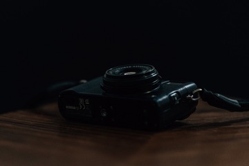 698132