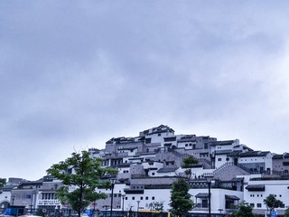 990317