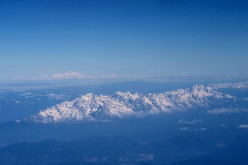 CA5E6AE2-4B3C-478F-B8FA-459F7B413FD0/L0/001