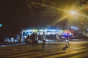 3A8E8310-B3CF-41EC-82BE-C3CD3DB68AEF/L0/001