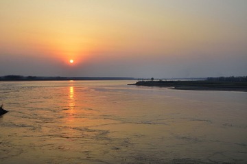 夕阳下的黄河3.jpg