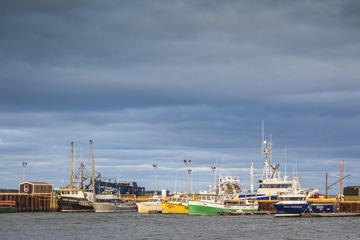 924461