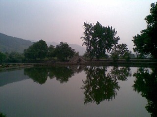 山湖