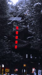 76200