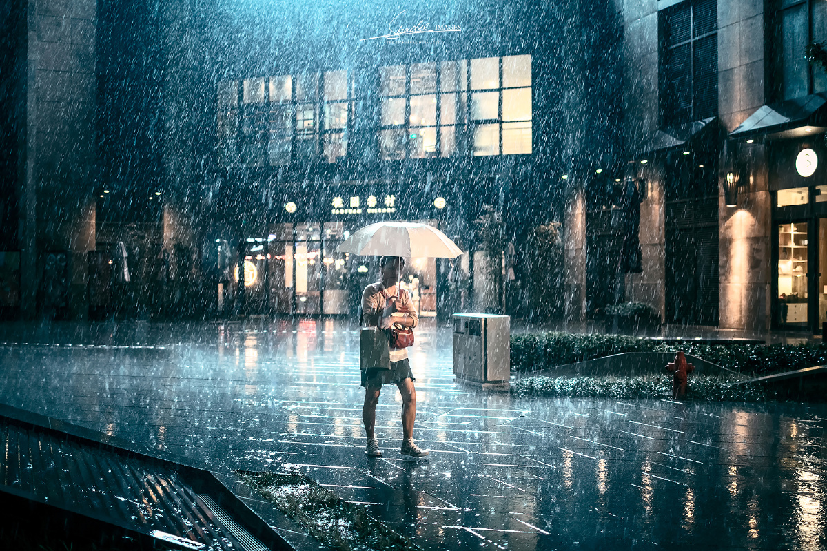 外面下雨了我能送你回家么