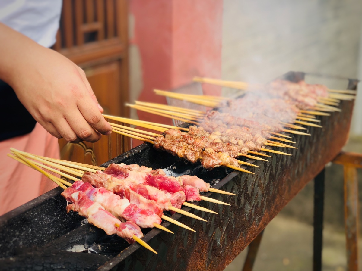 烧烤烤肉串炭火烤串