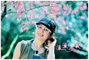 2012-03 孤山梅花鲁萍70.jpg