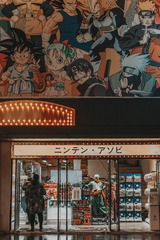 1146136