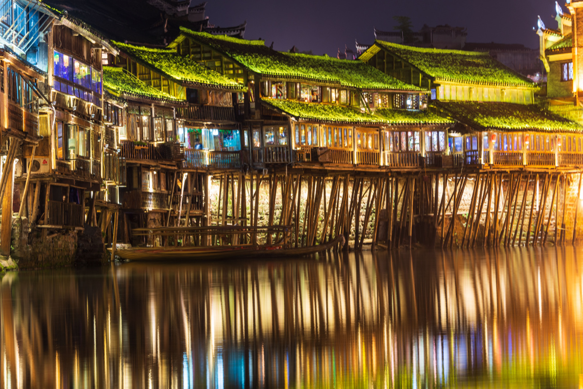 凤凰古城夜景