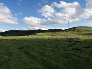 2045731