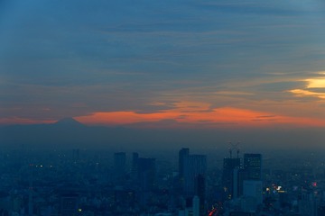 CD2531A4-75B1-4CC5-8FF6-A67211493DC8/L0/001