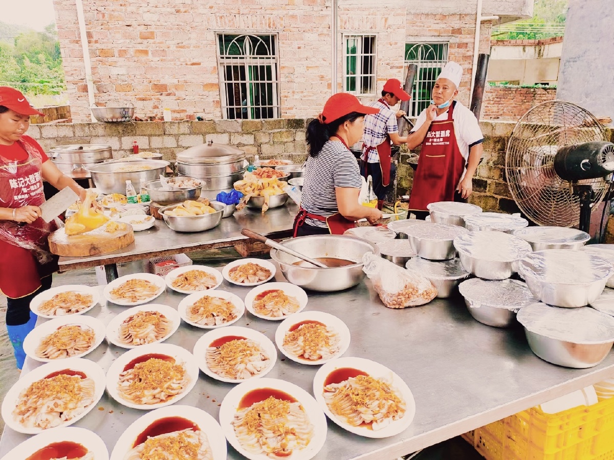 化州年例美食白斩鸡 - 生活旅游摄影师 - 图虫