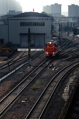 39020
