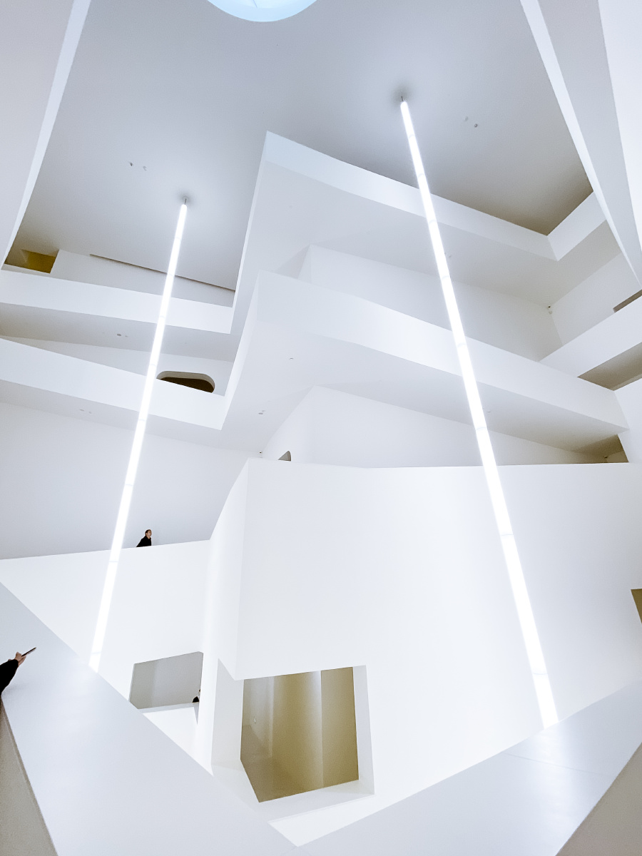 泛光世界宁波华茂艺术教育博物馆阿尔瓦罗西扎