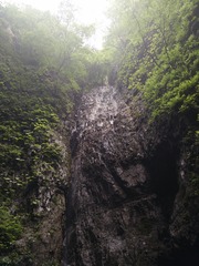 975