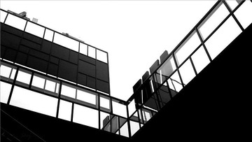 20110520072_