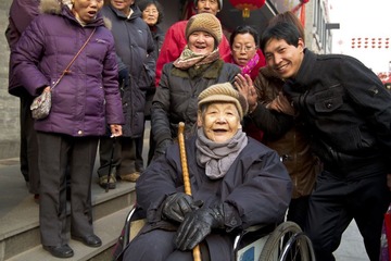 前门大街上元灯会-10
