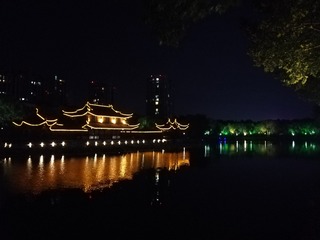 1760371