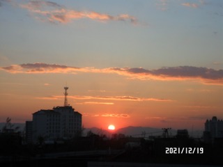 1005751