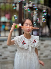 76E8BB0F-8648-4B12-AC6D-97361552A18B/L0/001