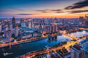 海河爬楼夜景