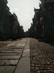 794494