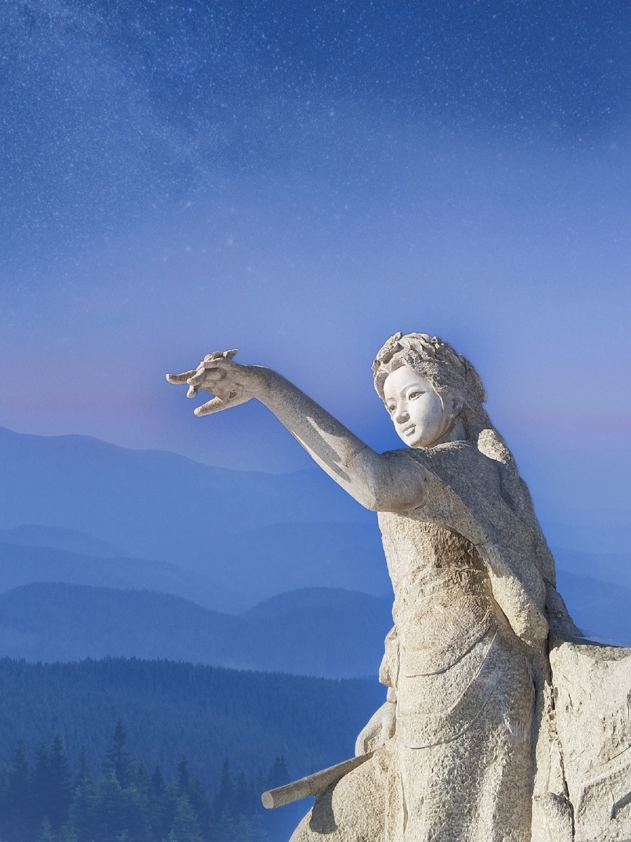 牡丹江镜泊湖红罗女