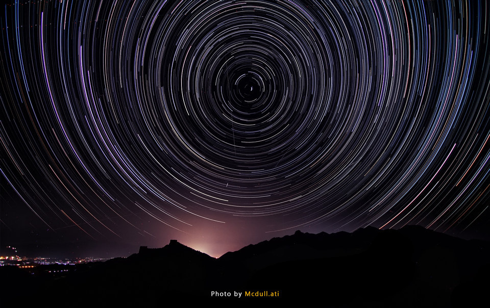 星轨 br /> 很意外的收获了一些平时见不到的东西 仔细看图中北极星