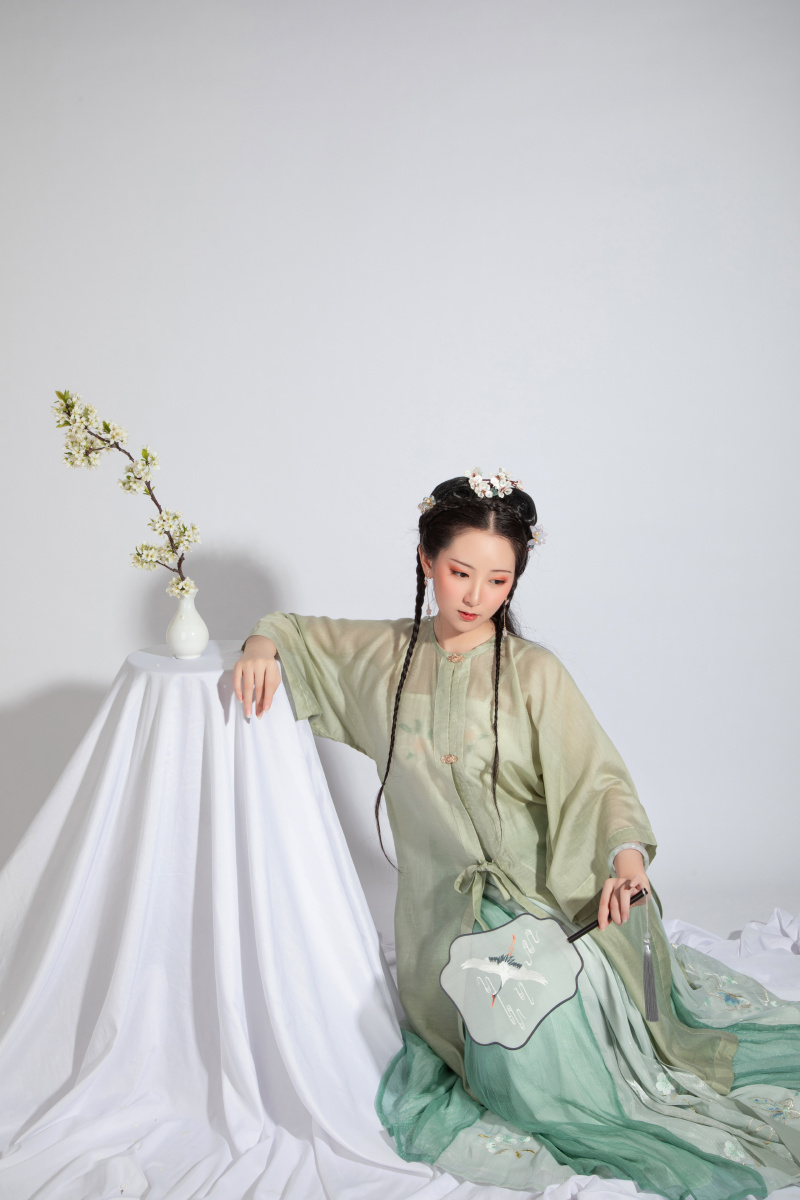 汉服-大明少女