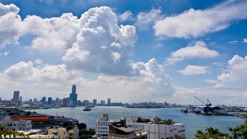 高雄港