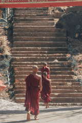 1000158689